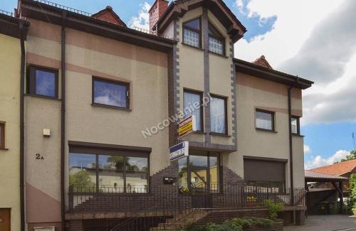 Olesno Apartment | Ideal Stay at Mieszkanie w Centrum Olesna - Pet & Child Friendly