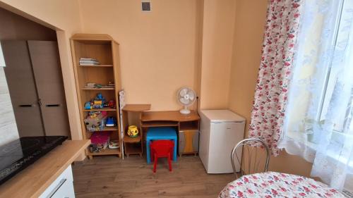 Chrzanow Apartment | Family-Friendly Mieszkanko na Peryferiach - Guest Rated 9.3