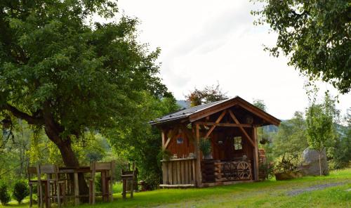 Kelchsau Apartment | Experience Comfort at Migglwieshof: Rated 9/10 for Families