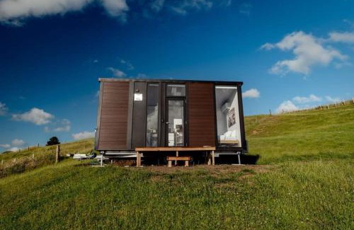 Te Akau House | Pet-Friendly Mighty Tiny House 1 with Perfect Guest Rating