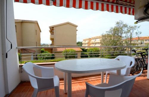 Els Griells Apartment | Pet and Child Friendly Stay at Migjorn Munt 1-1