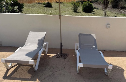 Serra-di-Fiumorbo House | Vista Mignataja: Pet-Friendly Villa with Oceanfront Pool