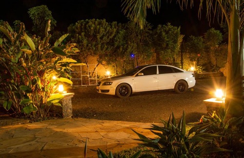 Arusha Resort | Cozy Migo House & Resort: Family-Friendly Getaway Awaits