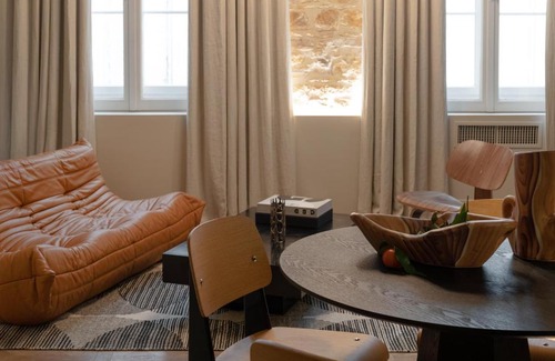 Terreaux - Bat d'argent Hotel | Family-Friendly Retreat at MiHotel Serlin Awaits You