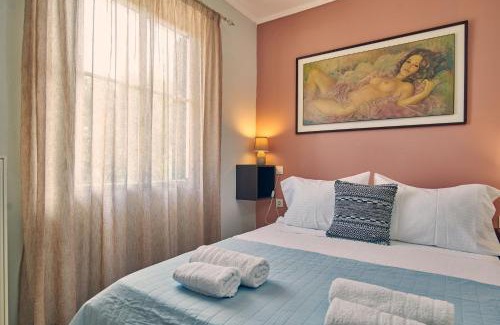 Fiolitis House | Experience Mika's Valley View House with Oceanfront Bliss
