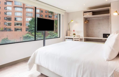 El Palomar Hotel | Discover Mika Suites: Guest Rated 9.2 with Spa & Restaurant