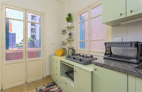 Beirut Apartment | Mikaella's Cozy 1-BR with 24/7 Electricity