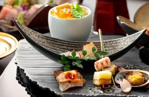 Kira-cho Resort | Relaxing Getaway at Mikawawan Resort Linx with Pool & Spa