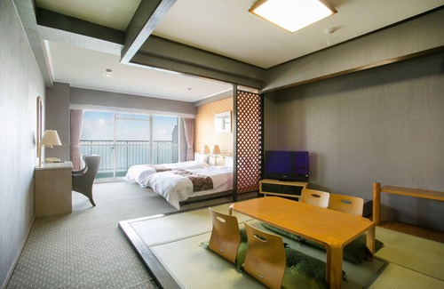 Kira-cho Hotel | Discover Mikawawan Resort Linx: Family-Friendly Getaway