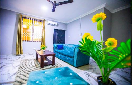 Kwabenyan Apartment | MIKE's AB & B