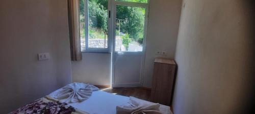 Theth House | Family-Friendly Mikel Center Theth Guesthouse with Great Reviews
