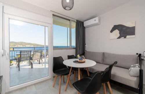 Neos Marmaras Apartment | Mikelanna Aegean Skyline