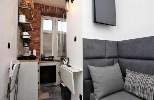 West Pomeranian Voivodeship Apartment | Cozy Mikro Apartament Solo in Historic Starówka