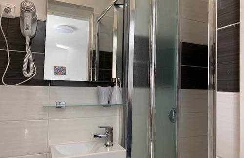 Mikulov House | Pet-Friendly Mikulov Inn - Family-Sized Apartments Await