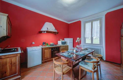 Pollino House | Discover Mila Bike: 4-Star Stay with Free Wi-Fi