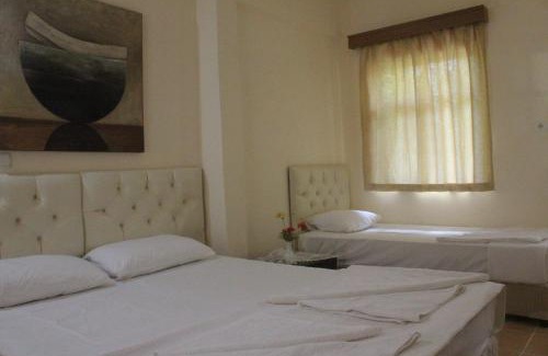Cirali House | Oceanfront Mila Pansiyon: Guest Rated 9.2/10 & Family-Friendly