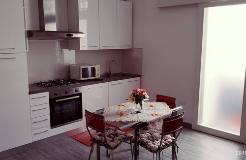 Linate Al Lambro House | Explore Milan at the Convenient Mecenate Linate Apartment