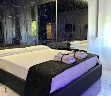 Porta Vittoria Apartment | Relax at Milan Hub Private Spa with Hot Tub Retreat