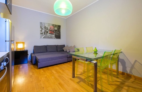 Ripamonti Corvetto Apartment | Relax in Milan Navigli: Family-Friendly Retreat with Spa