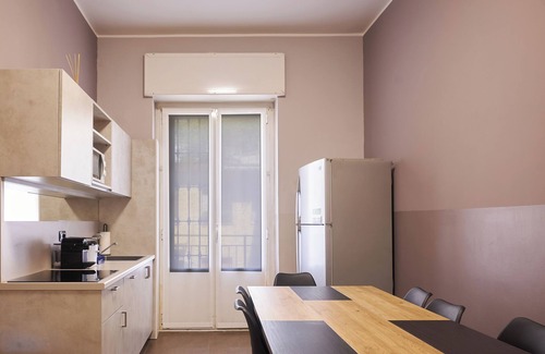 Carrobbio Apartment | Elegant Milan Retreats Duomo Carrobbio - Pet Friendly & Family-Oriented