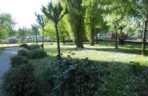 Milan House | Pet-Friendly Bisceglie Aparthotel with Spa Amenities