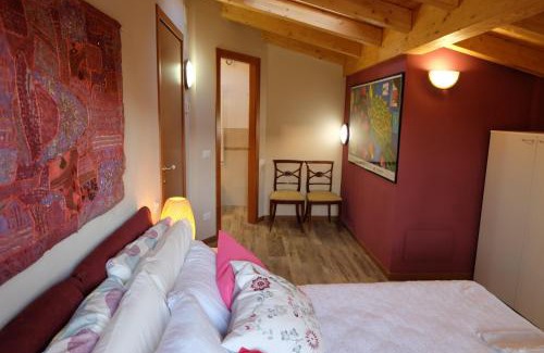 Cinisello Balsamo Bed & Breakfast | Discover Milano B&B: Guest Rated 9.2, Breakfast Included