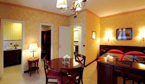 Porta Garibaldi Hotel | Elegant Milano Verticale | UNA Esperienze with Spa & Ocean View