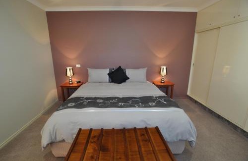 Milawa Bed & Breakfast | Explore Milawa Muscat Retreat B&B: 4-Star Guest Favorite