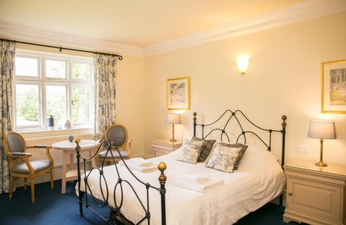 Milebrook Bed & Breakfast | Inviting Milebrook House: Pet-Friendly & Family-Ready Stay