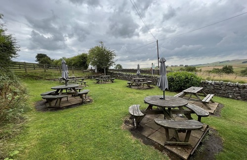 Haltwhistle Cottage | Milecastle Inn on Hadrian's Wall Near Haltwhistle