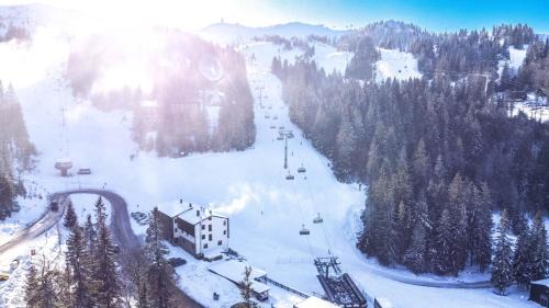 Jahorina Apartment | Family-Friendly Stay at Milkus with Kitchen Amenities