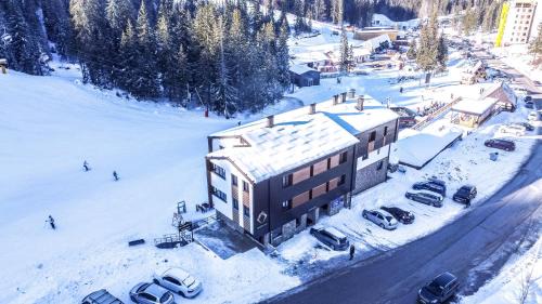 Jahorina Apartment | Family-Friendly Stay at Milkus with Kitchen Amenities