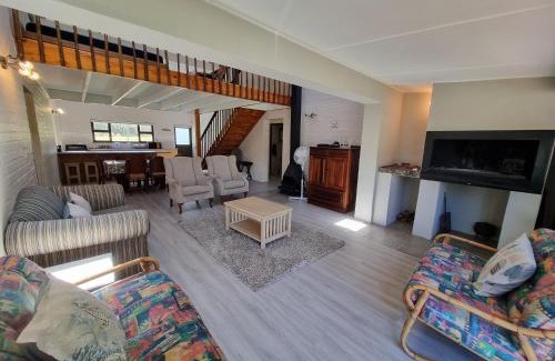 Betty's Bay House | Charming Family Retreat at Milkwood Cottage for Your Getaway