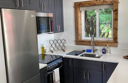 Sheridan Cabin | Top-Rated Mill and Main Cabin: Family-Friendly Retreat