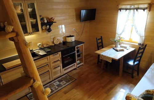 Vrelo Korenicko Cabin | Cozy Mill Cabin Near Plitvice with Spa and Breakfast