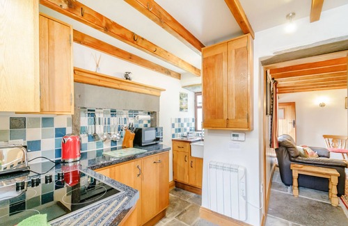 Gayle Cottage | Charming Mill Cottage: Cozy Retreat with Open Fire & Breakfast