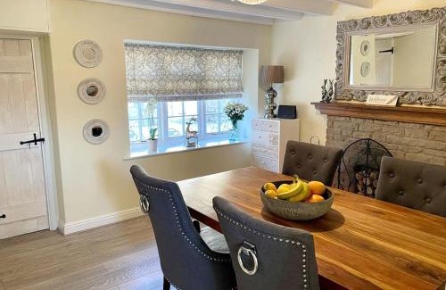 Pickering House | Top-Rated Mill Cottage: Perfect for Family Getaways
