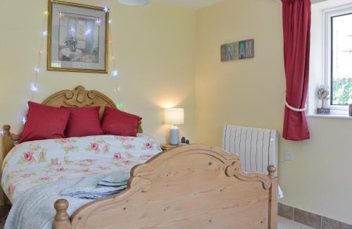 York House | Family-Friendly Mill Cottage: 4-Star Retreat with High Ratings