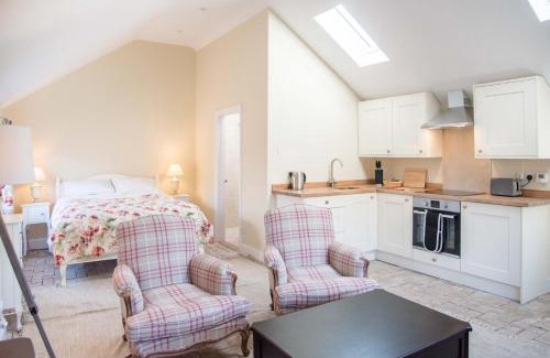 Woodbridge Apartment | Discover Mill Cottage in Picturesque Tunstall, Rated 8.3