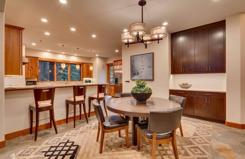 Incline Village House | Relax at Mill Creek Retreat with Pool & Pet-Friendly Options