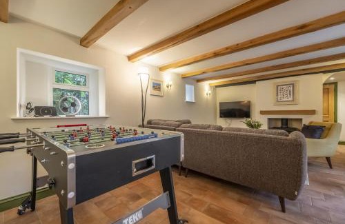 Brancaster House | Guest Rated Mill House Cottage - Pet and Child Friendly Retreat