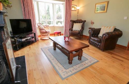 Moville House | Mill House