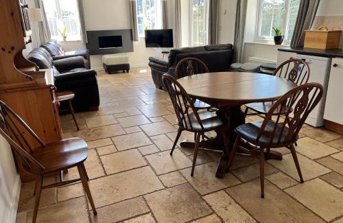 Brisley House | Pet-Friendly Mill Lodge: 4-Star Retreat with High Ratings