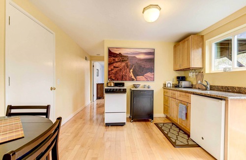 Almonte Apartment | Mill Valley Escape: Ideal Base Just 13 Miles from SF!