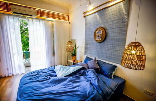 Truc Bach House | Inviting Millan Home: Family-Friendly & Breakfast Included