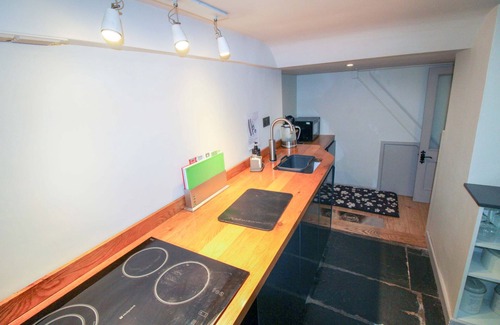 Coniston Cottage | Milldam Cottage, Coniston - a cottage that sleeps 4 guests in 2 bedrooms