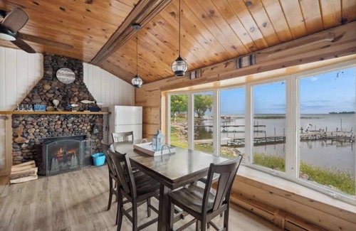 Isle House | Updated Beach House on Lake Mille Lacs with Ocean Views