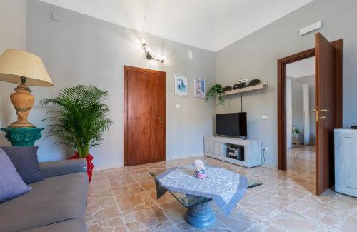 Corso dei Mille - Sant'Erasmo Apartment | Pet-Friendly Mille91 Apartment: 4-Star Stay with Perfect Score