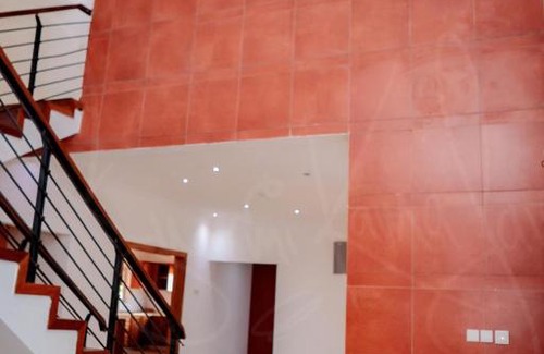 Sakumono Apartment | Welcoming Millennium Apartment: Pet & Child Friendly Retreat
