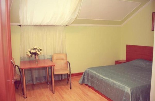 Almetyevsk Hotel | Budget-Friendly Stay at Miller Hotel with Breakfast & Hot Tub